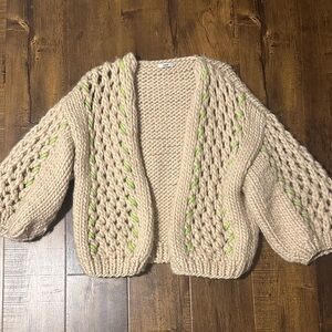 Maiami Chunky Knit Open Cardigan Sweater in Beige with Lime Green Accents